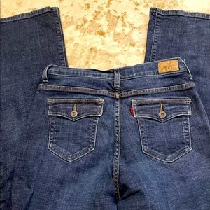 Levi's 512 Boot Cut Perfectly Slimming Size Medium Women's Jeans Dark Wash